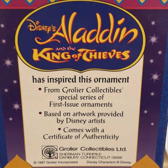 Disney Aladdin- Jasmine and Aladdin Wedding Ornament - Picture 6 of 6